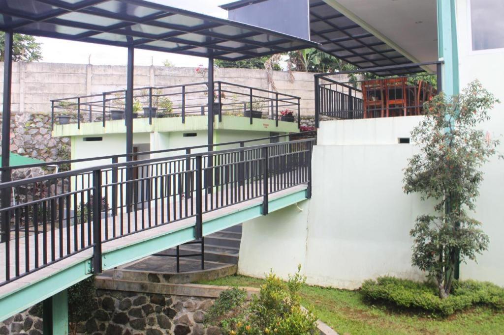 Graha Widjaja Hotel Puncak Luaran gambar